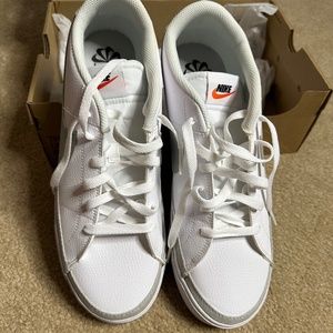 Nike Court Legacy men’s